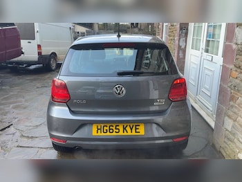 Used Volkswagen Polo 2016 for sale - 77550210: Photo