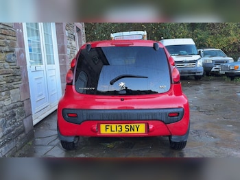 Used Peugeot 107 2013 for sale - 76855455: Photo