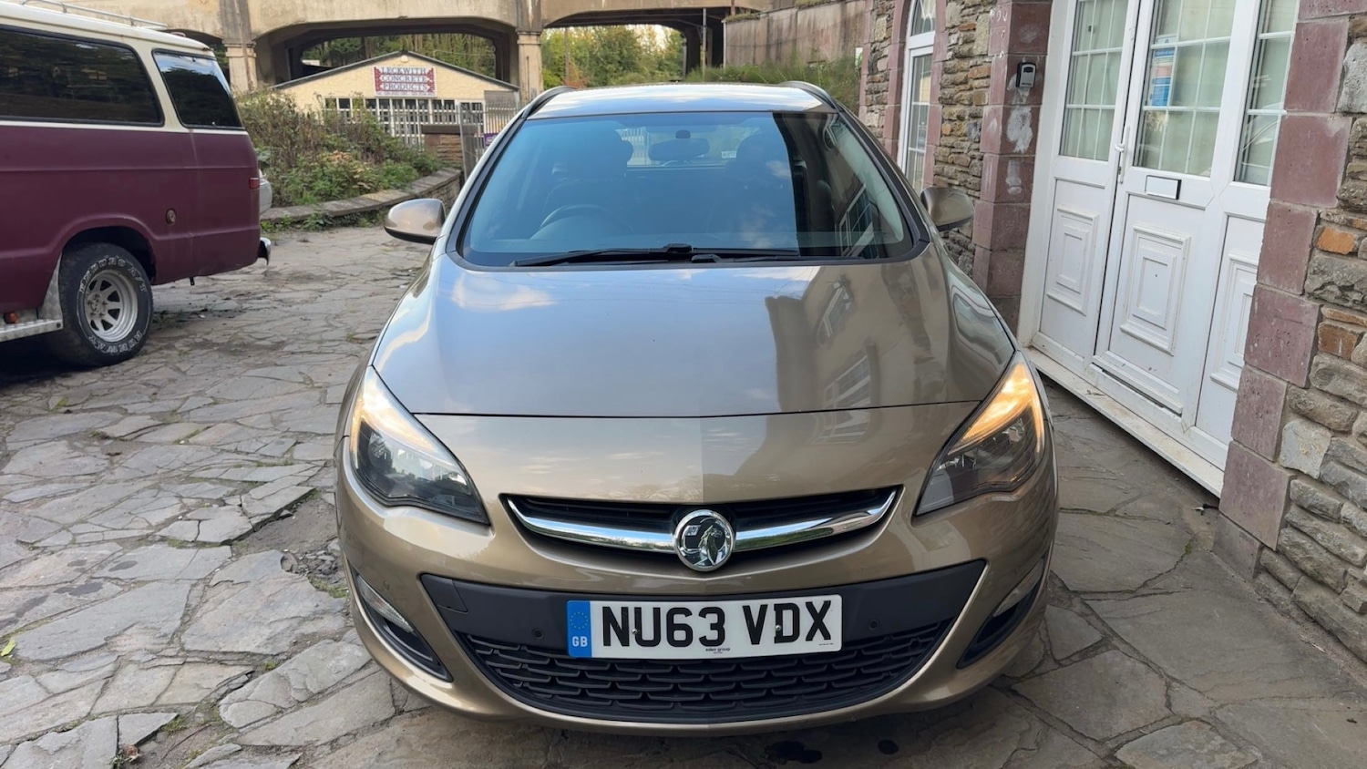 Used Vauxhall Astra 2013 for sale - 76669032: Photo 7