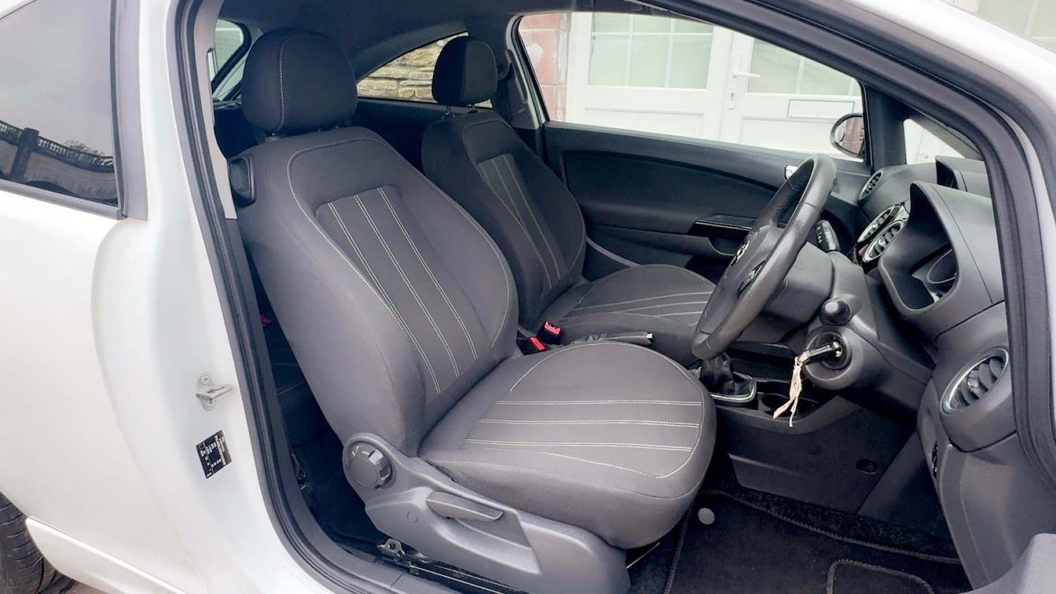 Used Vauxhall Corsa 2011 for sale - 77736965: Photo 13