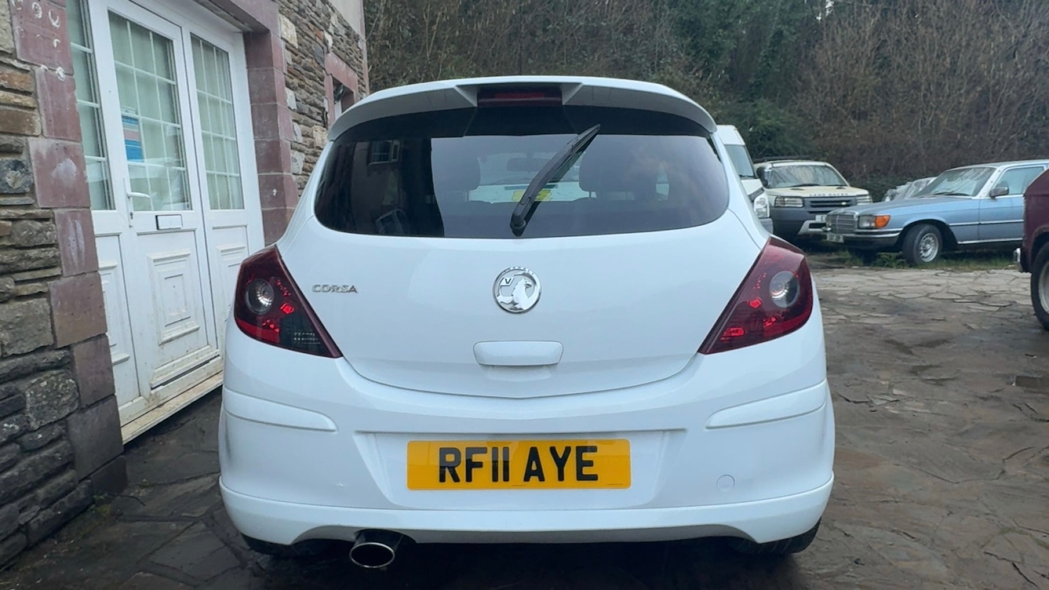 Used Vauxhall Corsa 2011 for sale - 77736965: Photo 4