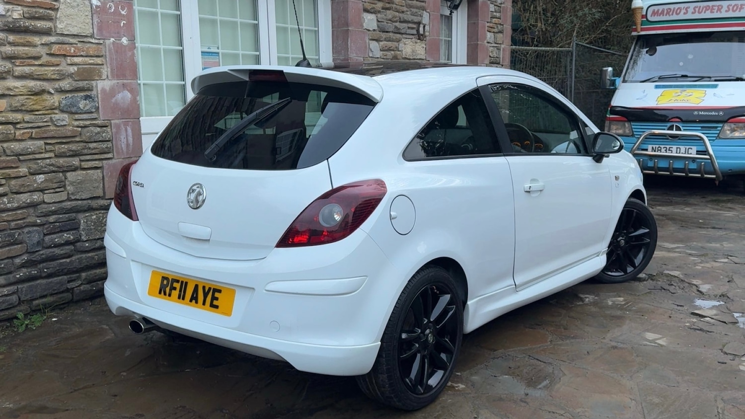 Used Vauxhall Corsa 2011 for sale - 77736965: Photo 5