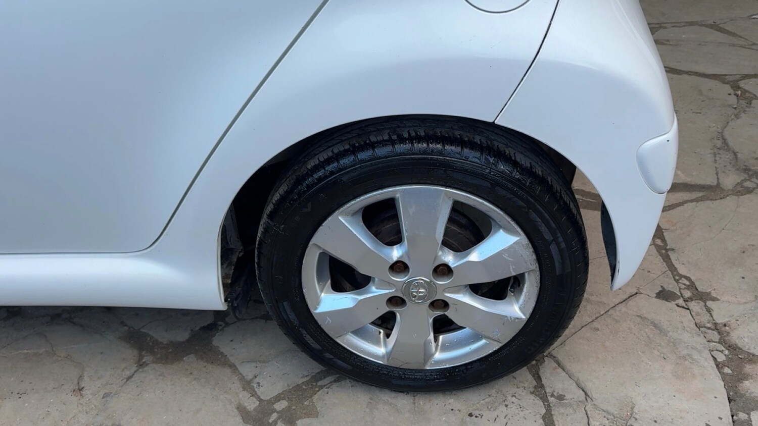 Used Toyota AYGO 2013 for sale - 78155748: Photo 21