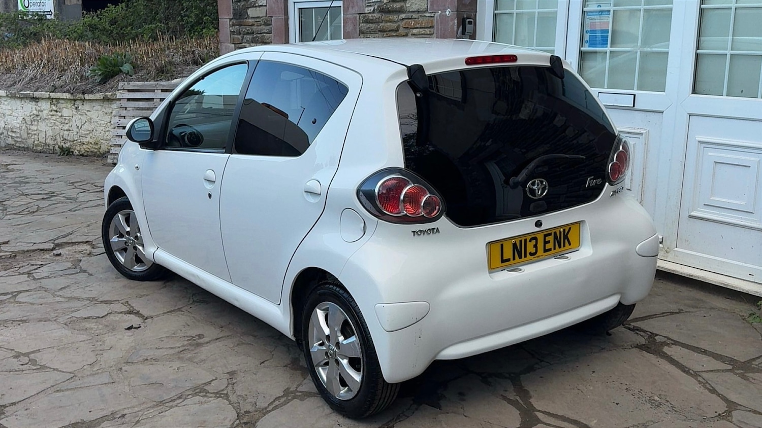 Used Toyota AYGO 2013 for sale - 78155748: Photo 3