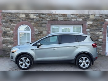 Used Ford Kuga 2010 for sale - 75463228: Photo