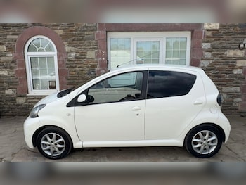 Used Toyota AYGO 2013 for sale - 75373554: Photo