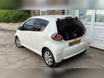 Used Toyota AYGO 2013 for sale - 75373554: Photo
