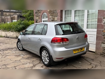 Used Volkswagen Golf 2011 for sale - 78647896: Photo