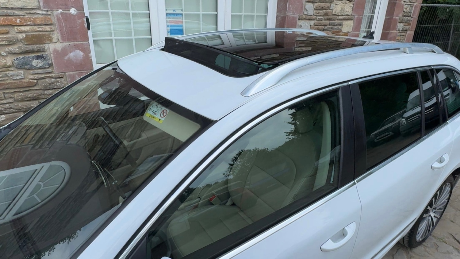 Vehicle 28