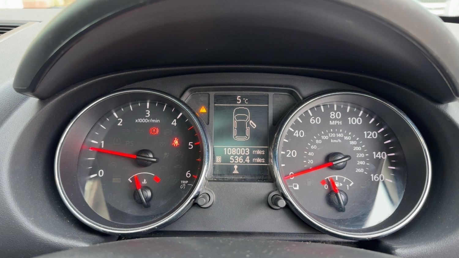 Used Nissan Qashqai 2011 for sale - 76951457: Photo 9