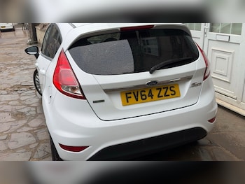 Used Ford Fiesta 2015 for sale - 75938957: Photo