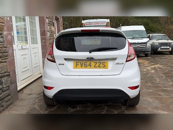 Used Ford Fiesta 2015 for sale - 75938957: Photo