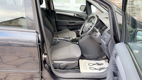 Used Vauxhall Zafira 2013 for sale - 76218193: Photo 10