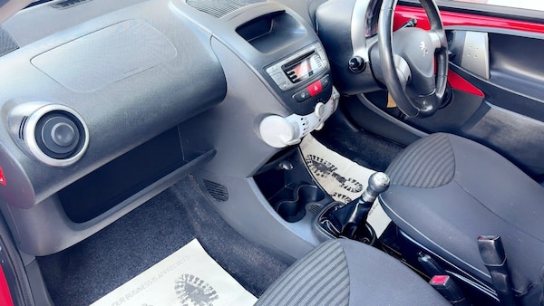 Used Vauxhall Zafira 2013 for sale - 76218193: Photo 17