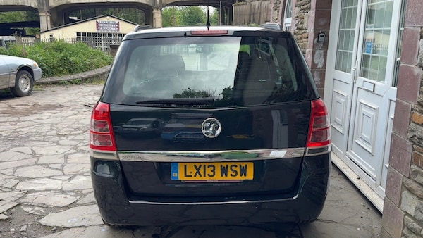 Used Vauxhall Zafira 2013 for sale - 76218193: Photo 4