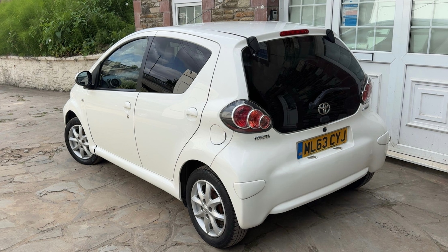 Used Toyota AYGO 2013 for sale - 76510484: Photo 3