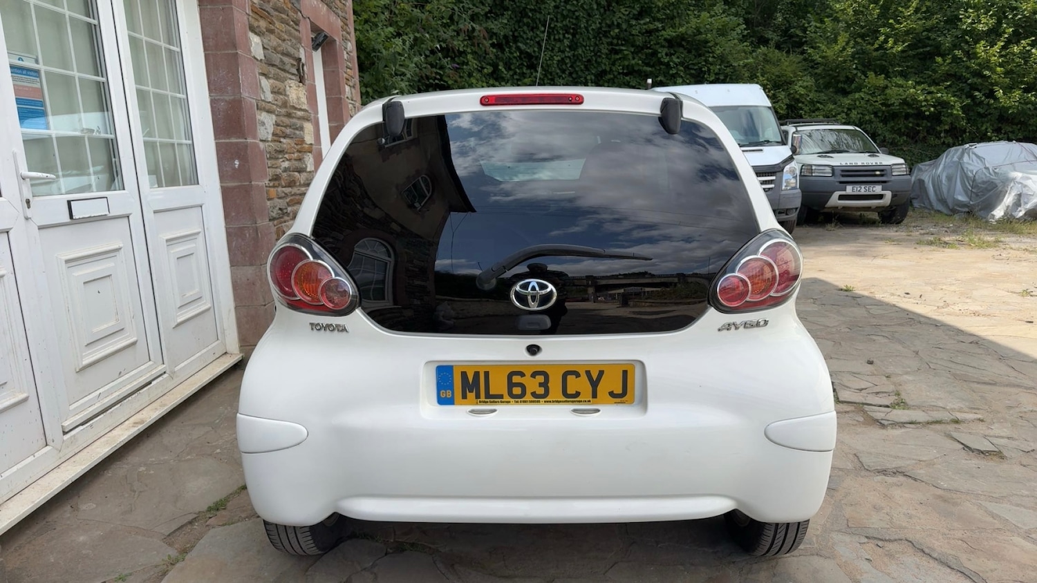 Used Toyota AYGO 2013 for sale - 76510484: Photo 4