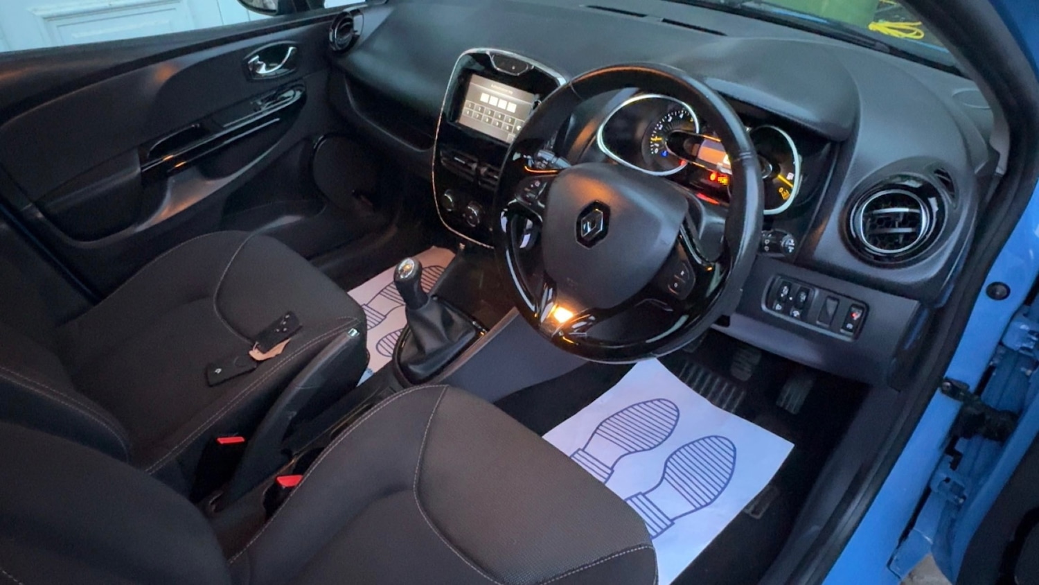 Used Renault Clio 2014 for sale - 78063904: Photo 10