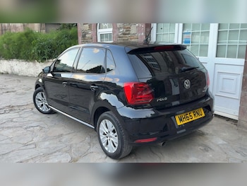 Used Volkswagen Polo 2016 for sale - 75953542: Photo