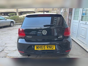 Used Volkswagen Polo 2016 for sale - 75953542: Photo