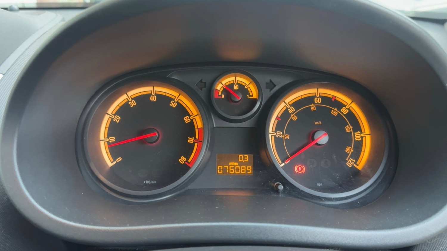 Used Vauxhall Corsa 2011 for sale - 77973120: Photo 10