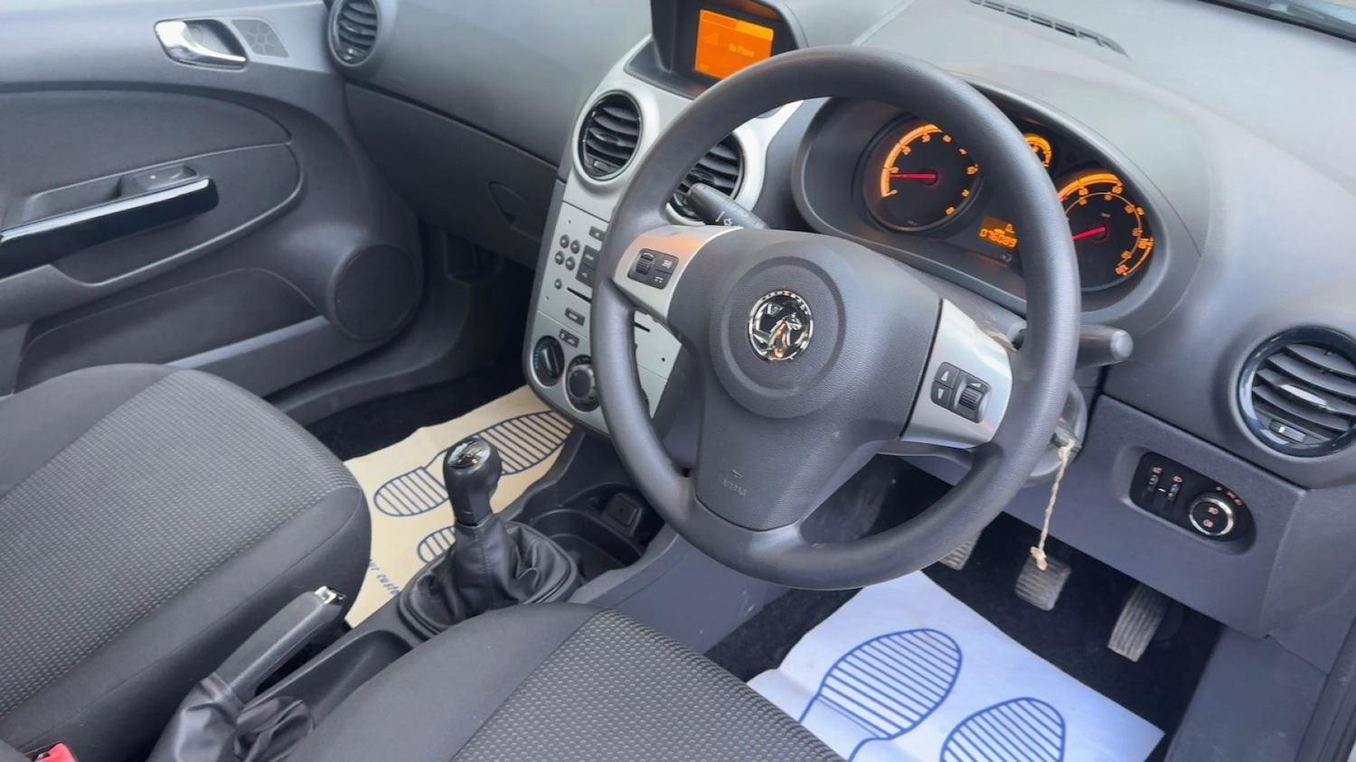 Used Vauxhall Corsa 2011 for sale - 77973120: Photo 11