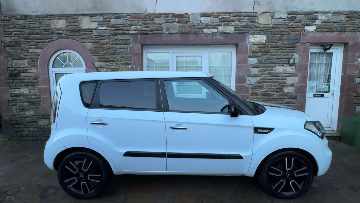Used Kia Soul 2011 for sale - 76837476: Photo 6