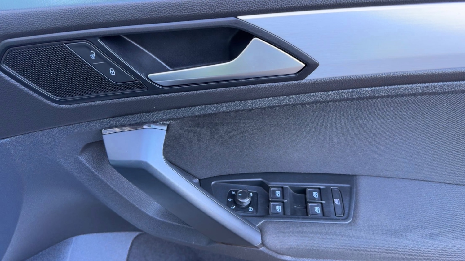 Used Volkswagen Tiguan 2020 for sale - 76912604: Photo 19