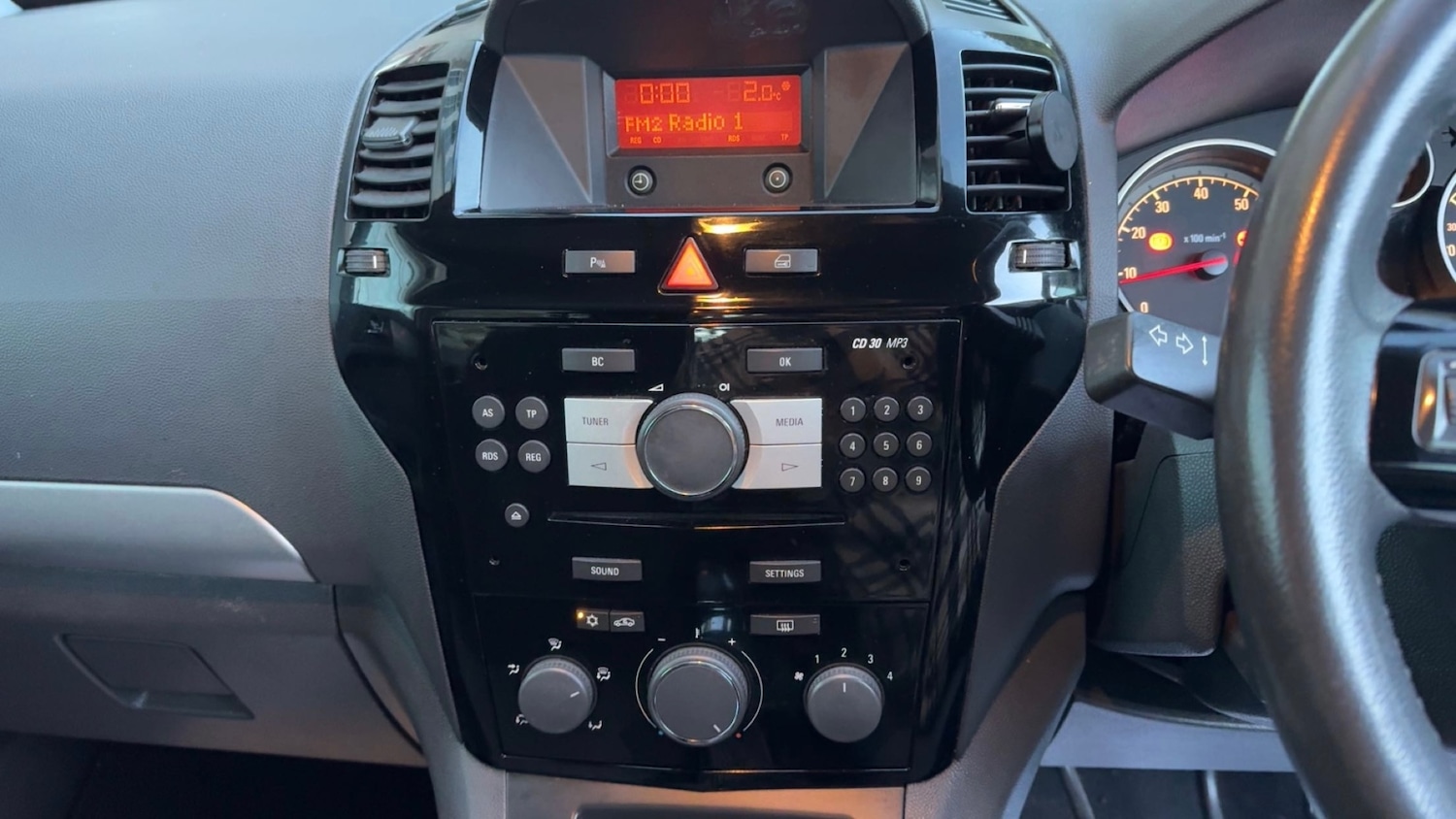 Used Vauxhall Zafira 2013 for sale - 78063757: Photo 16