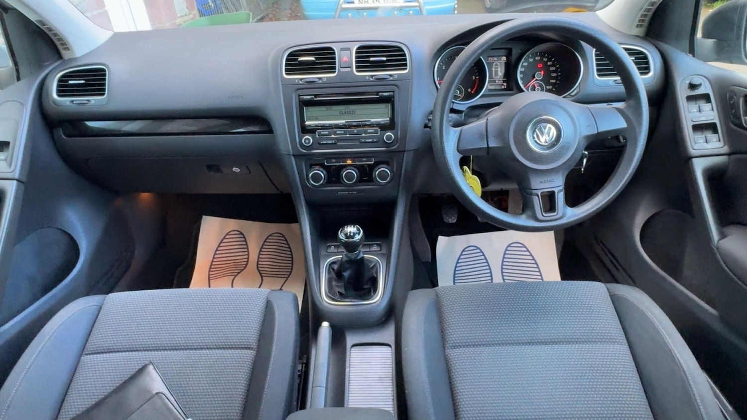 Used Volkswagen Golf 2010 for sale - 76692601: Photo 10