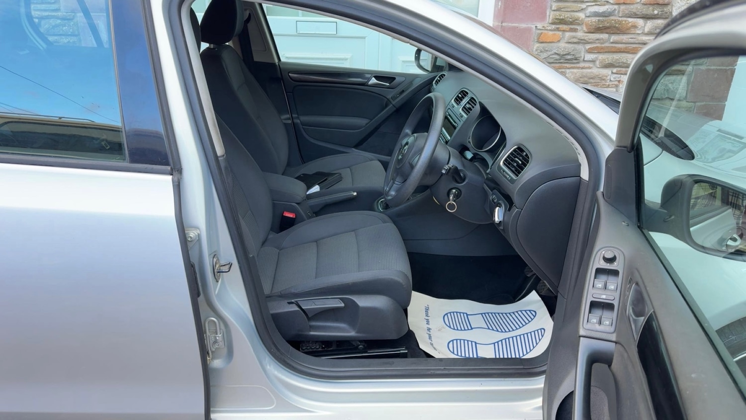 Used Volkswagen Golf 2010 for sale - 76692601: Photo 12