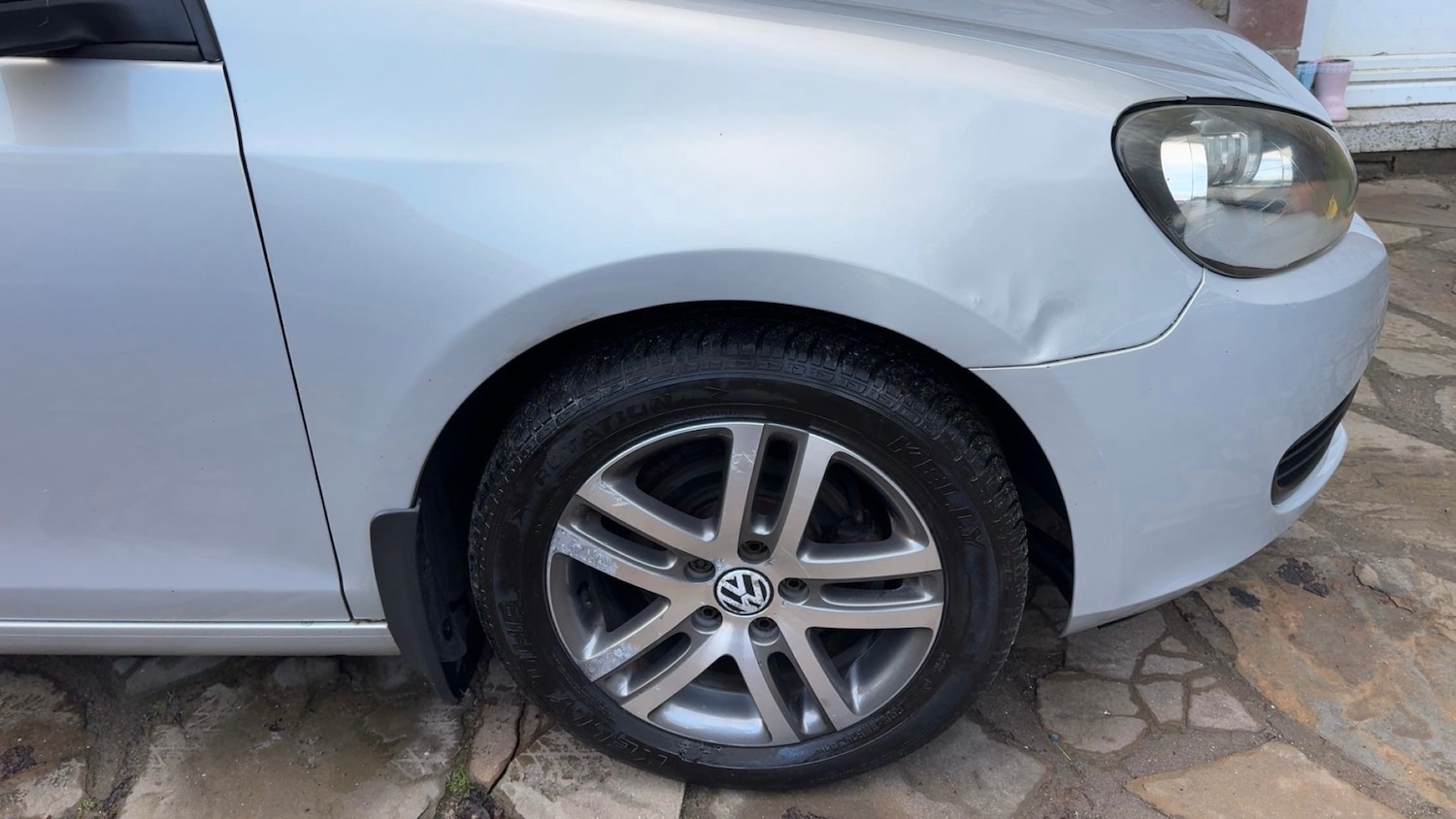 Used Volkswagen Golf 2010 for sale - 76692601: Photo 22