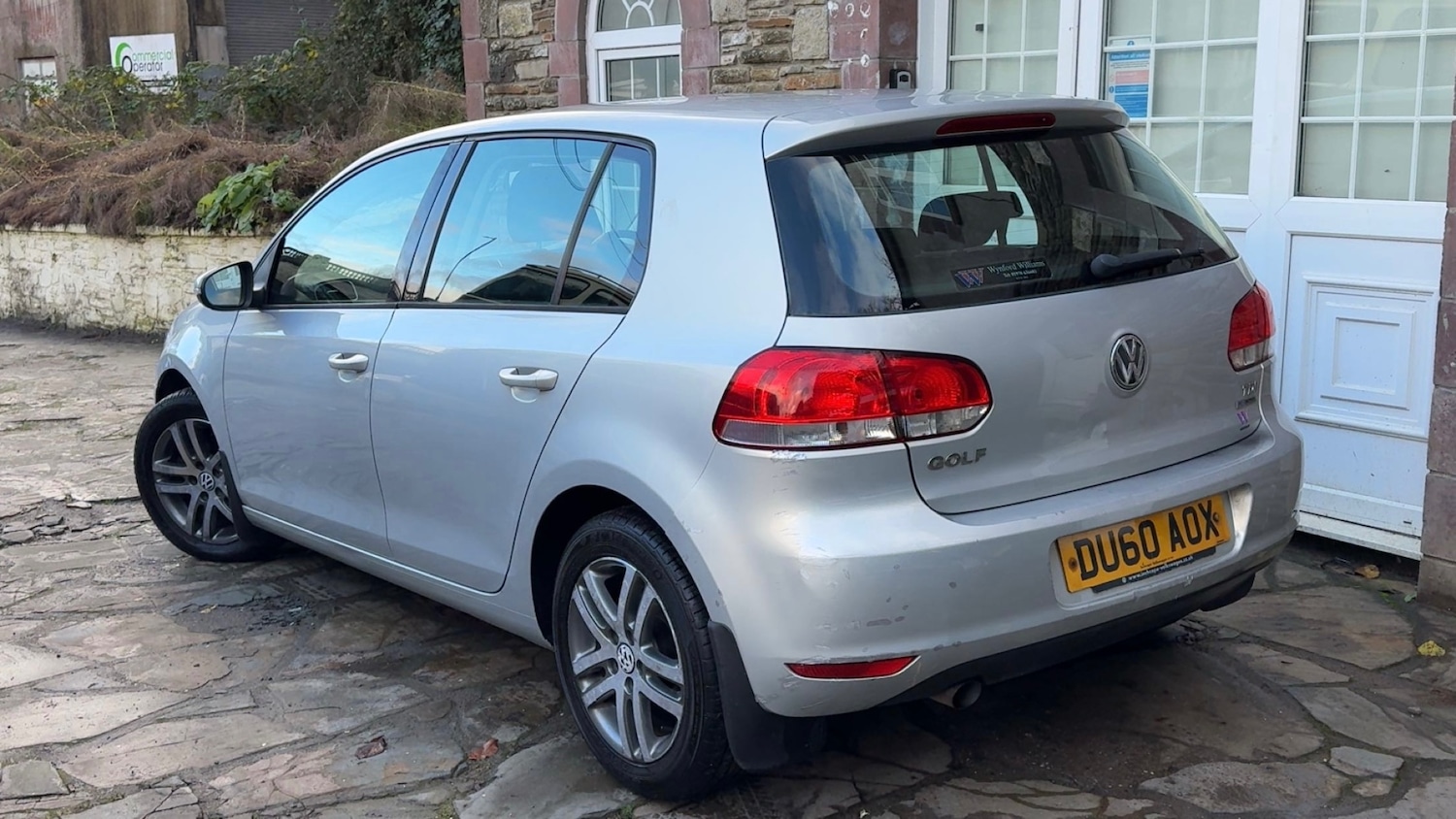 Used Volkswagen Golf 2010 for sale - 76692601: Photo 3