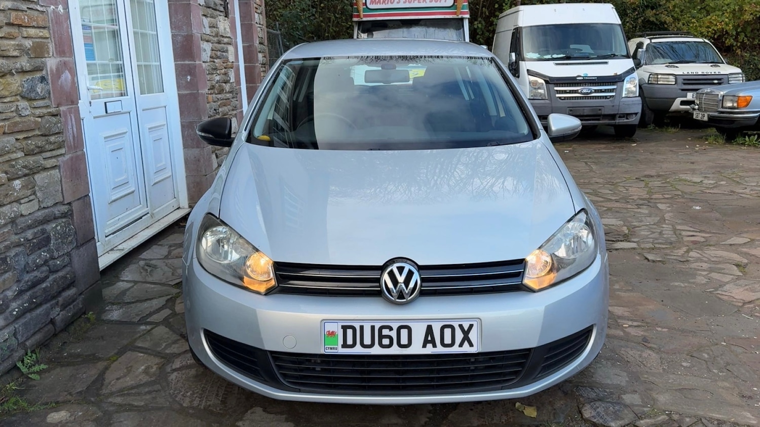 Used Volkswagen Golf 2010 for sale - 76692601: Photo 8