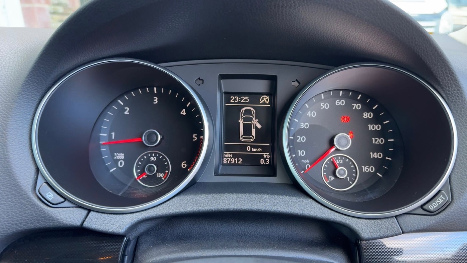 Used Volkswagen Golf 2010 for sale - 76692601: Photo 9