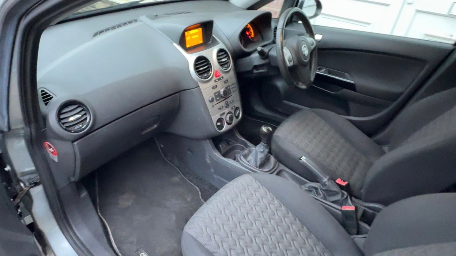 Used Vauxhall Corsa 2013 for sale - 77409939: Photo 17