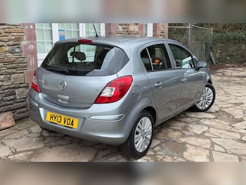 Used Vauxhall Corsa 2013 for sale - 77409939: Photo