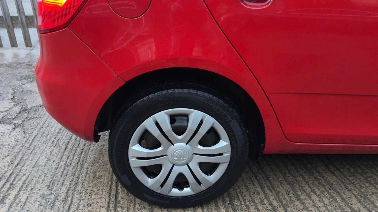 Used Skoda Fabia 2014 for sale - 76752029: Photo 19