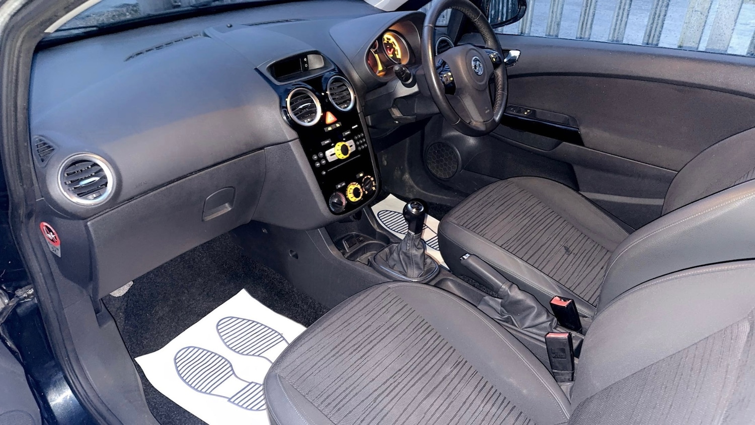 Used Vauxhall Corsa 2013 for sale - 77107926: Photo 13