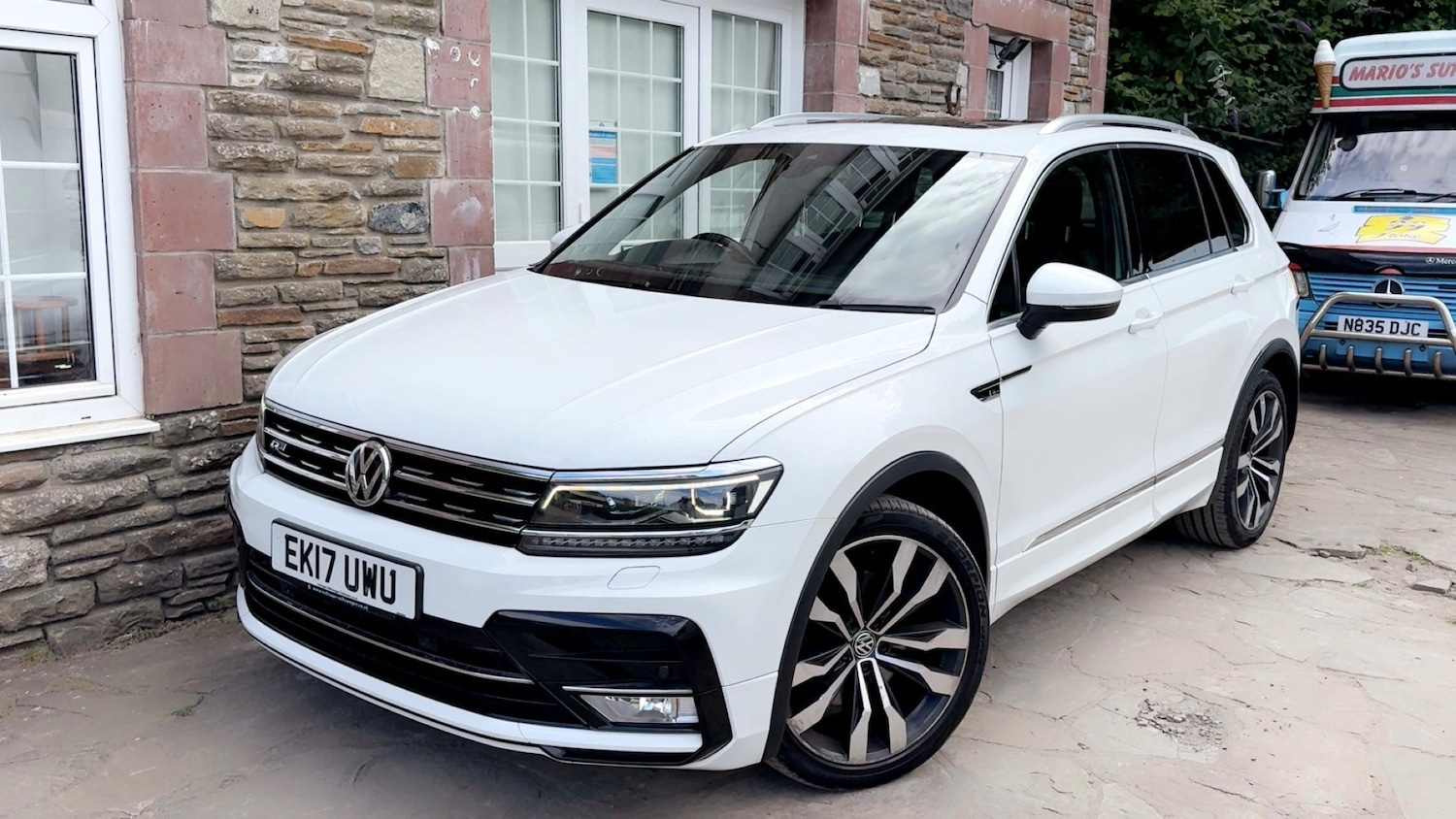 Used Volkswagen Tiguan 2017 for sale - 76510533: Photo 1