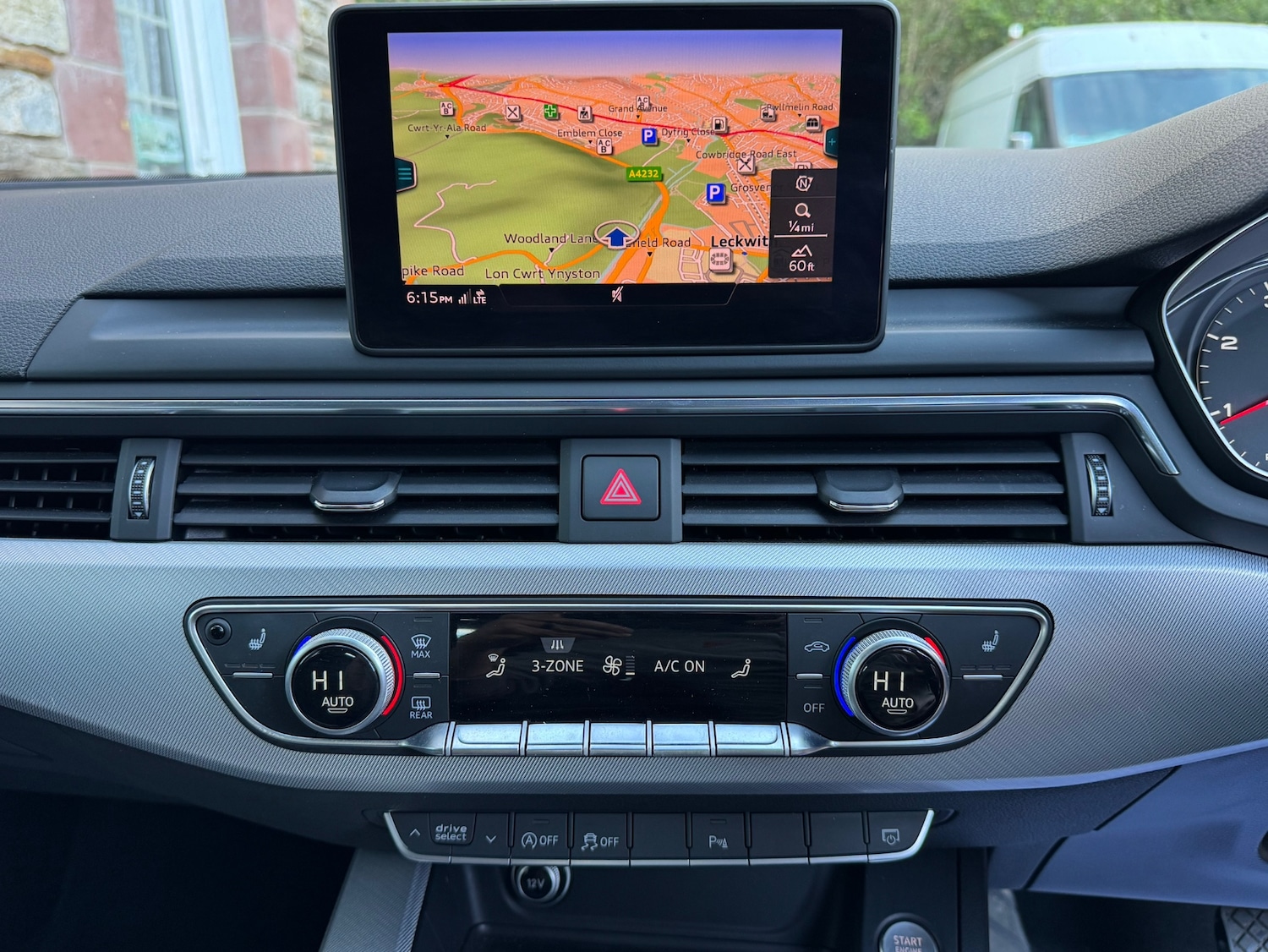 Used Audi A4 2017 for sale - 78218415: Photo 10