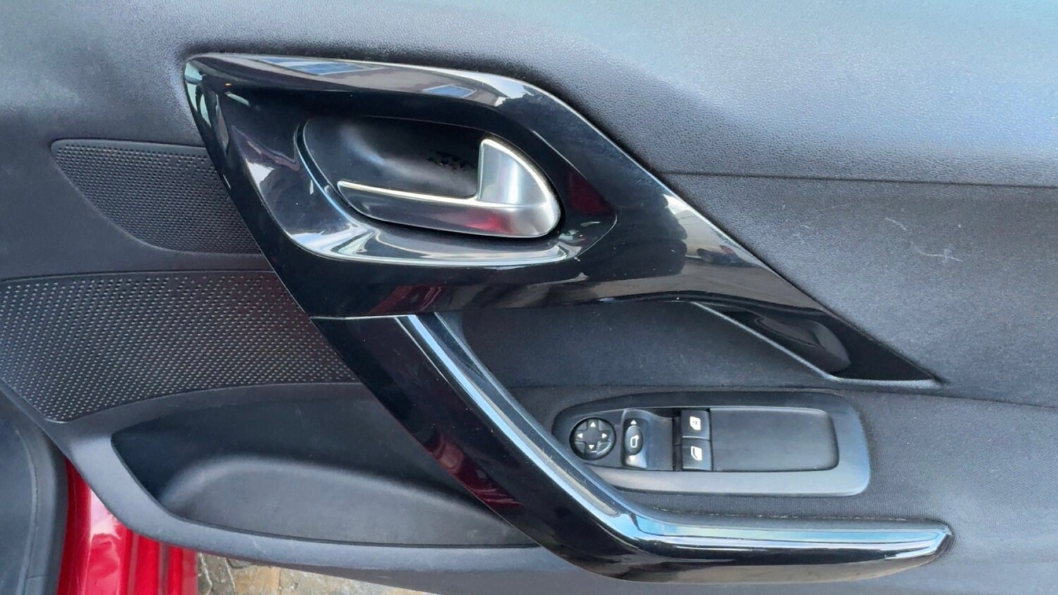 Used Peugeot 208 2016 for sale - 77354964: Photo 10