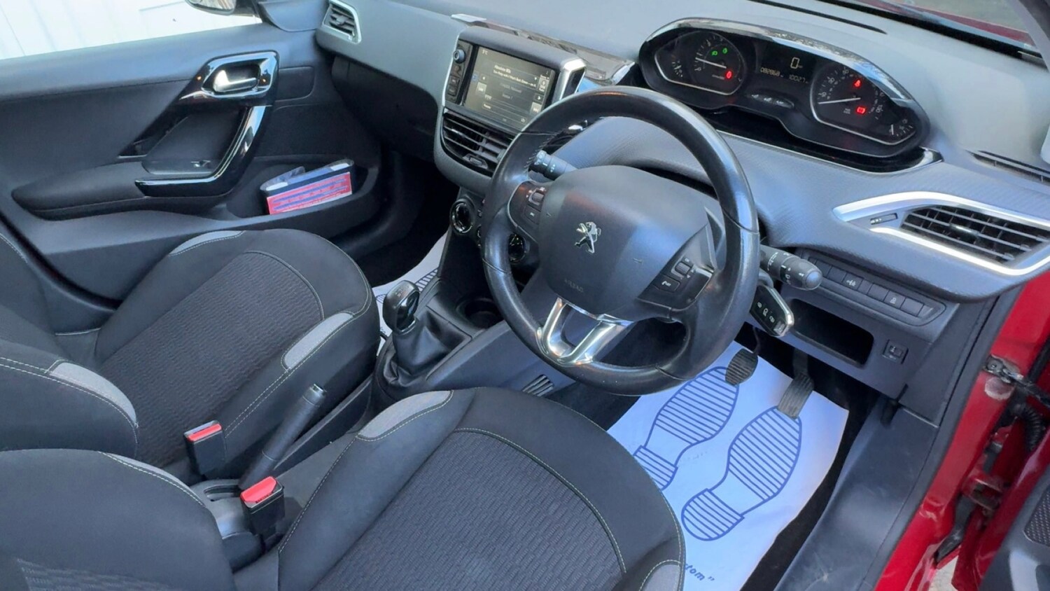 Used Peugeot 208 2016 for sale - 77354964: Photo 11