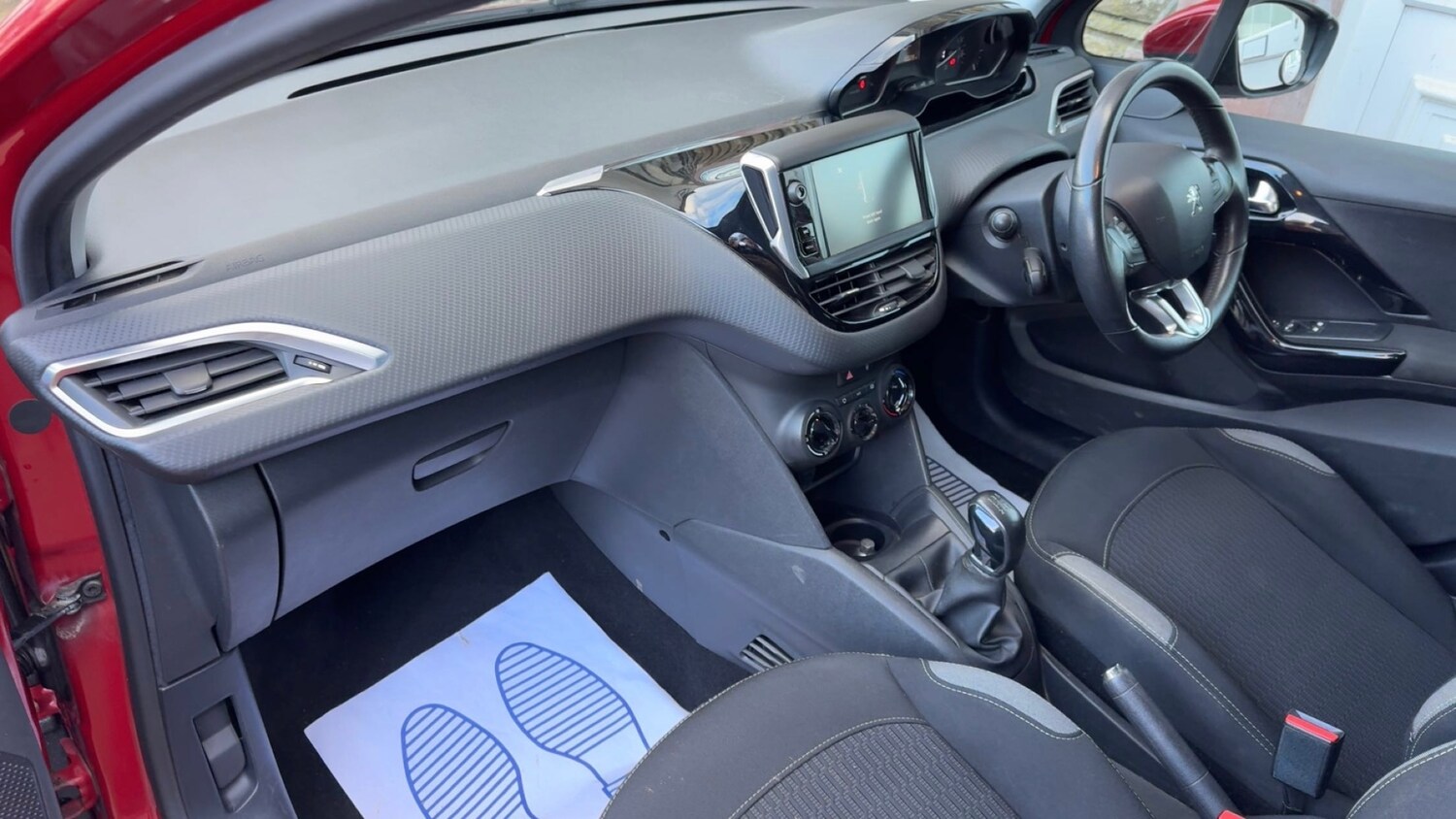 Used Peugeot 208 2016 for sale - 77354964: Photo 15