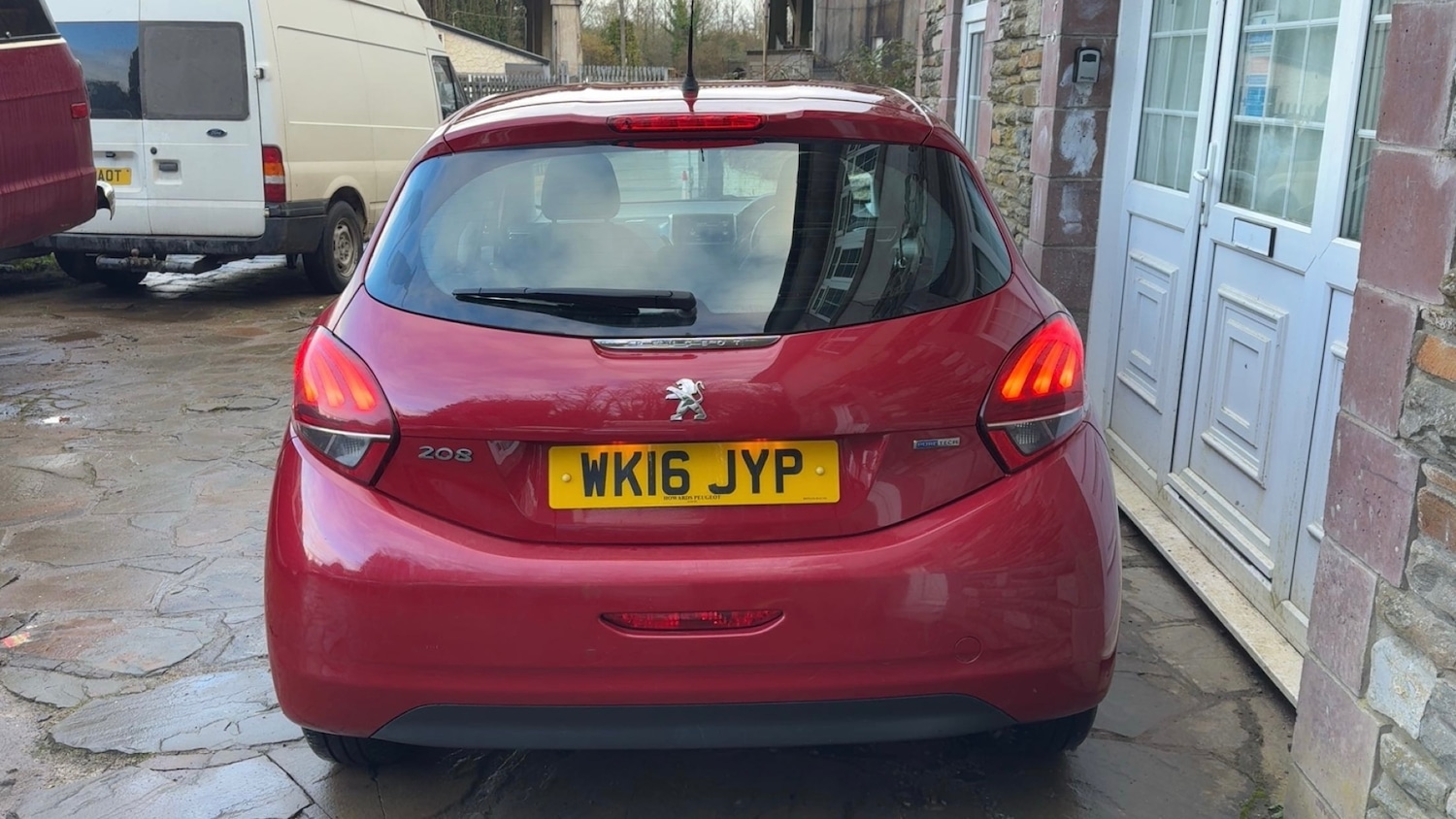 Used Peugeot 208 2016 for sale - 77354964: Photo 4