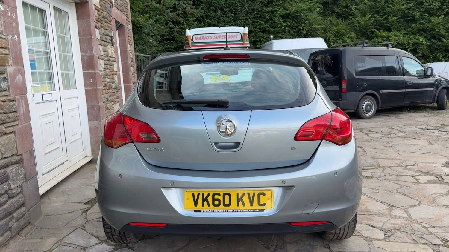 Vehicle 4