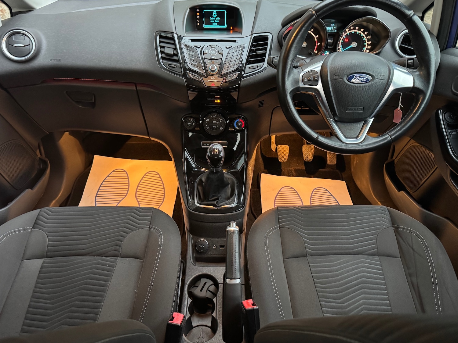 Used Ford Fiesta 2015 for sale - 78218196: Photo 10