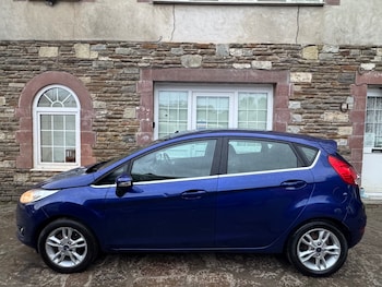 Used Ford Fiesta 2015 for sale - 78218196: Photo