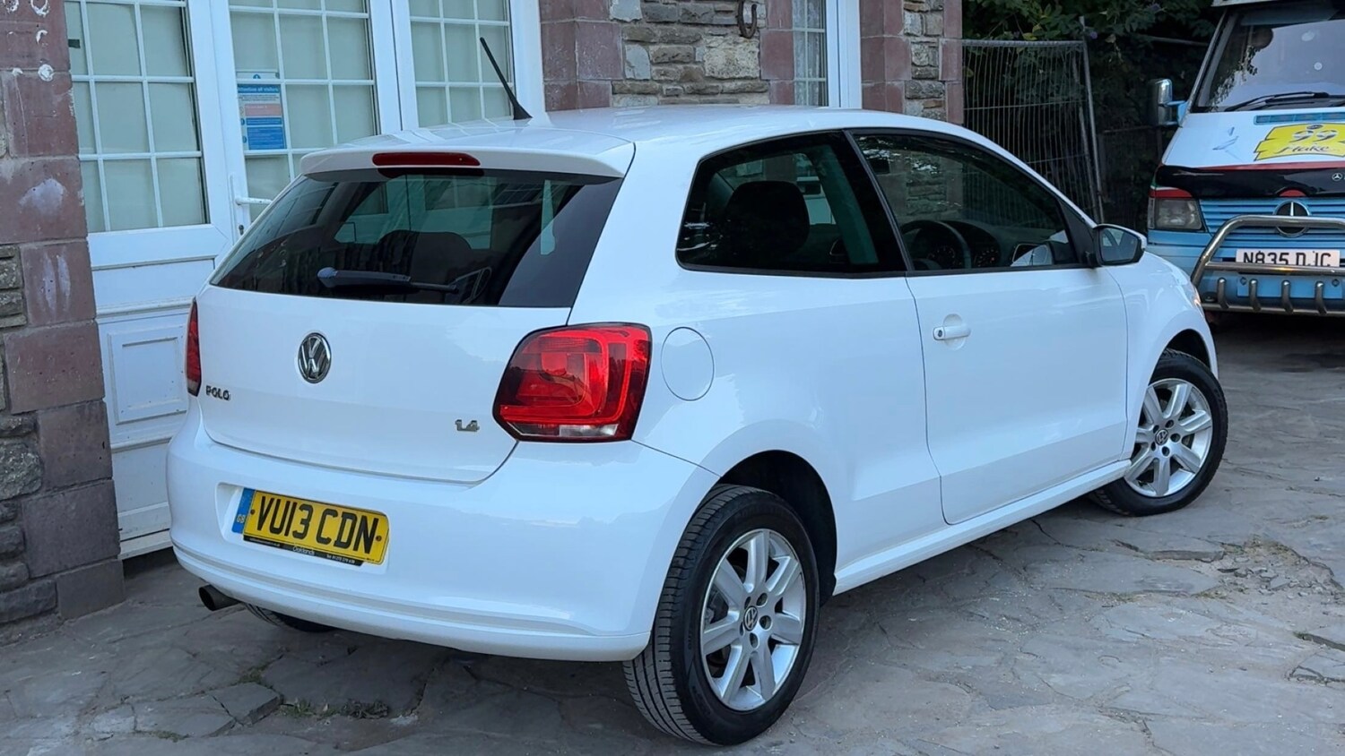 Vehicle 5