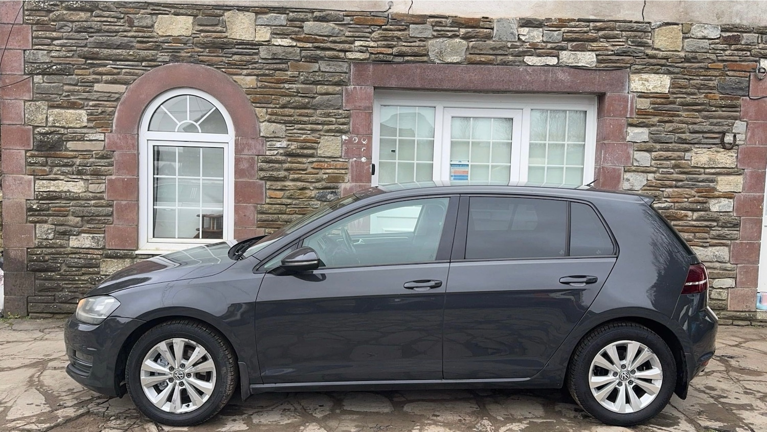 Used Volkswagen Golf 2013 for sale - 78102162: Photo 2